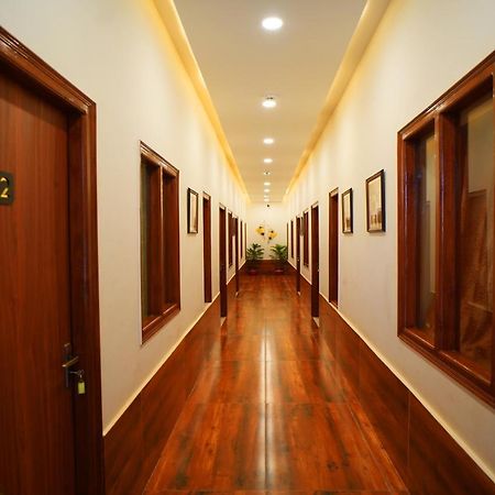 Apoorva Guest House Ayodhya Dış mekan fotoğraf