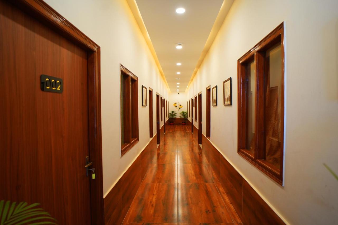 Apoorva Guest House Ayodhya Dış mekan fotoğraf